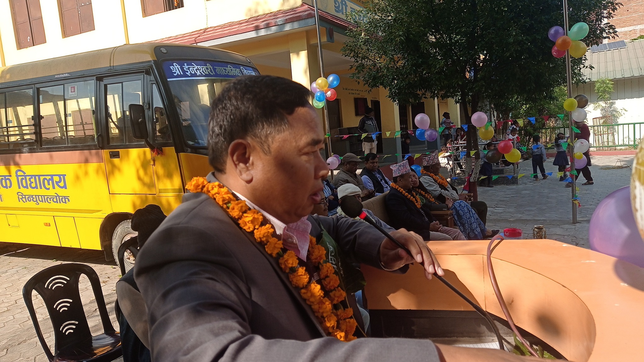 शिक्षाबाट काेही पनी बञ्चित हुनुपर्ने छैन : नगर प्रमुख तामाङ