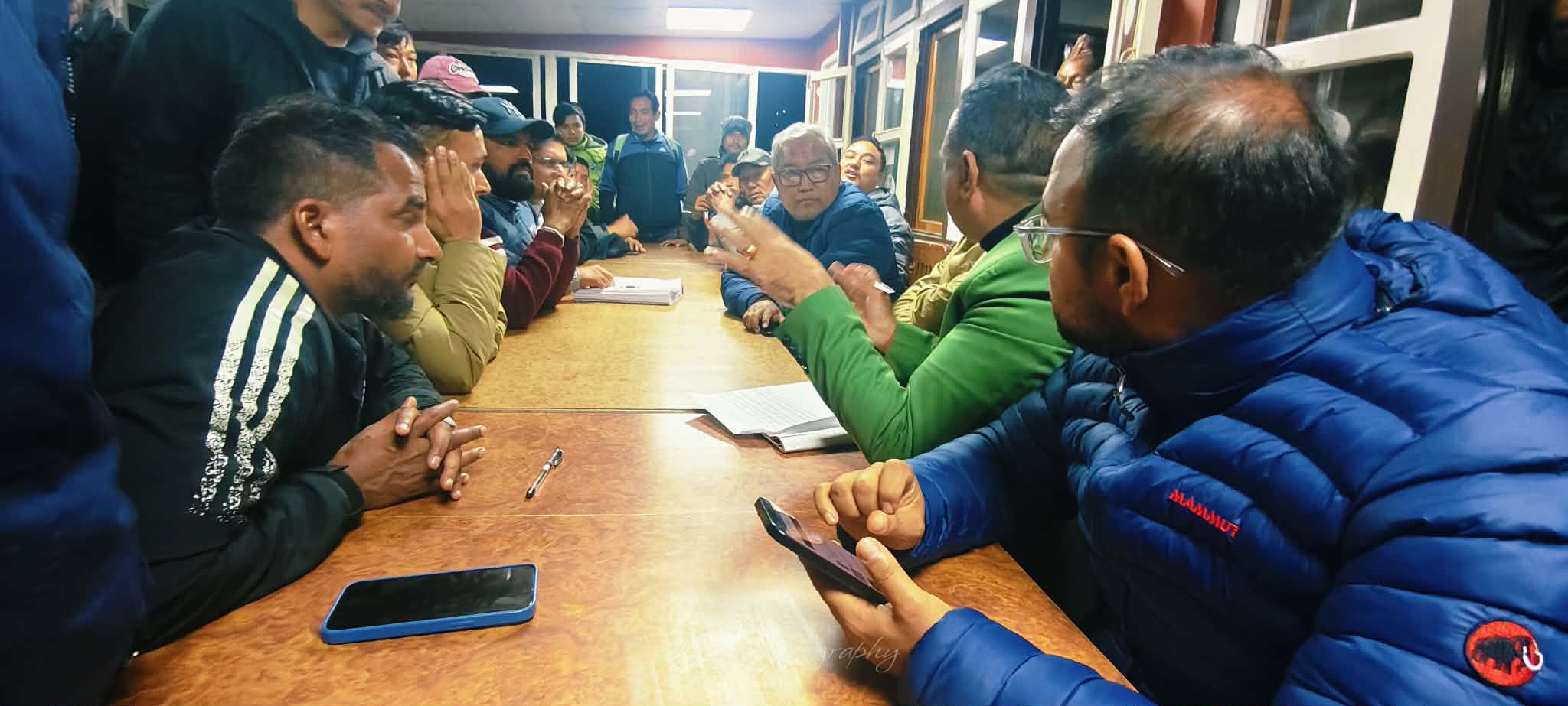 एक साता देखि बन्द भएको तातोपानी नाका अझै खुलेन