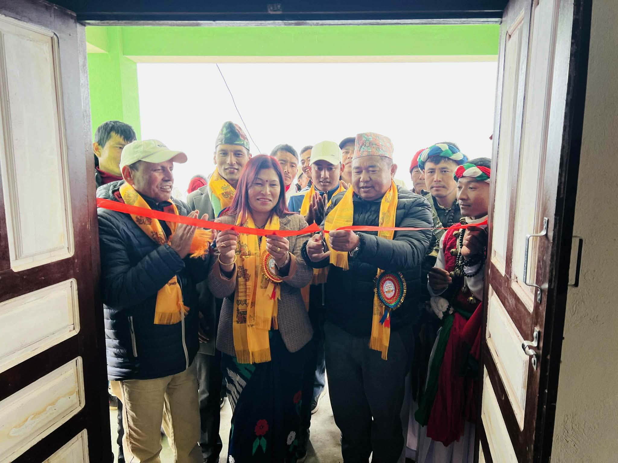 गुफाडाँँडा द्वारेटोलमा सामुदायिक भवन उद्घाटन तथा पुजा सम्पन्न